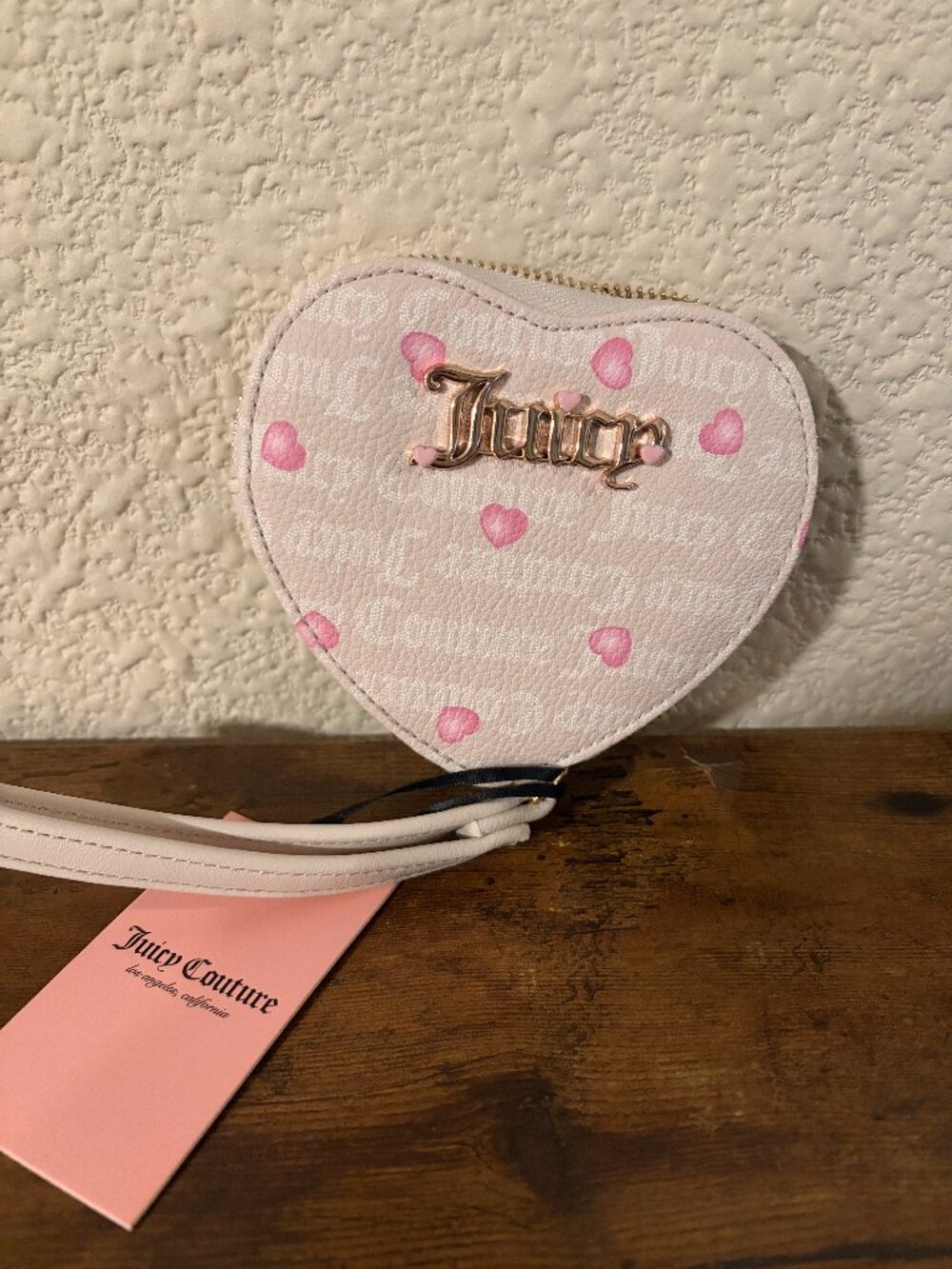 Juicy Couture "Juicy Heart" Wristlet Wallet Pink Hearts Logo Coin Purse
